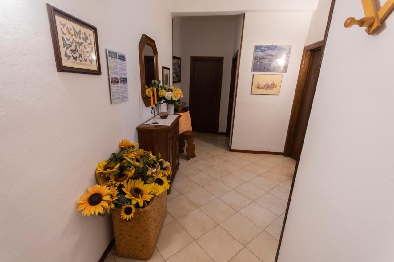 Soggiorno In Valdelsa Poggibonsi Buitenkant foto